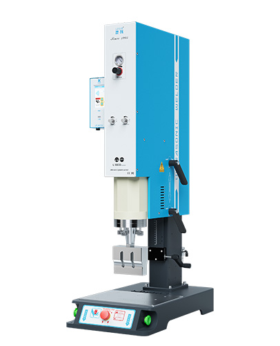 靈科超聲波塑料焊接機 方立柱 15kHz-2600/3200W L3000 Standard 數(shù)字 靈科超聲波塑料焊接機 方立柱 15kHz-2600/3200W L3000 Standard 數(shù)字